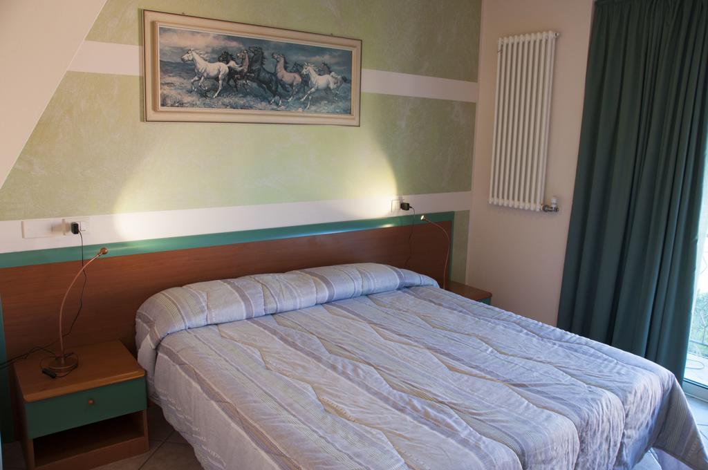 Villa Chiara ラツィーゼ エクステリア 写真