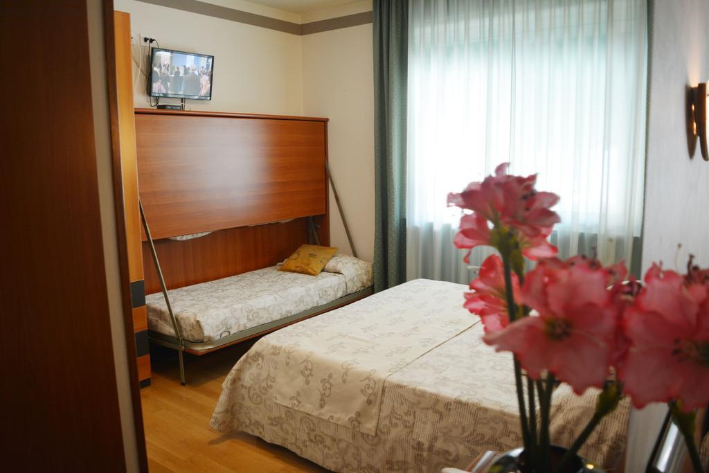 Villa Chiara ラツィーゼ エクステリア 写真