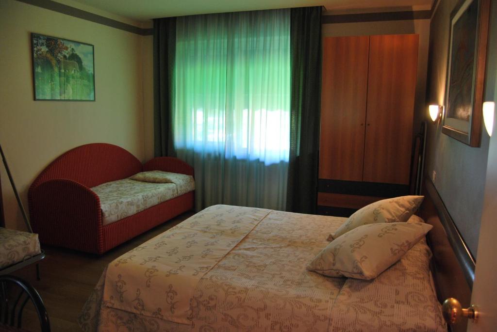 Villa Chiara ラツィーゼ 部屋 写真